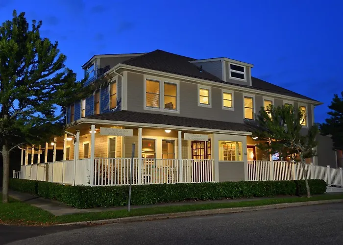 Bay Breeze Inn